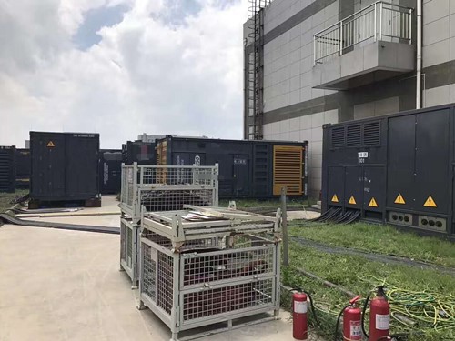 浑江除了定期检查，还有哪些方法可以及时发现接触式转速表探头的磨损？